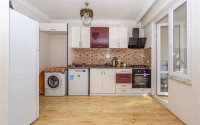 Spacious three-bedroom apartment on the 7th floor in the center of Mahmutlar.-id-4130-photo-3