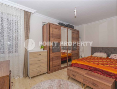 Spacious three-bedroom apartment on the 7th floor in the center of Mahmutlar.-id-4130-photo-4