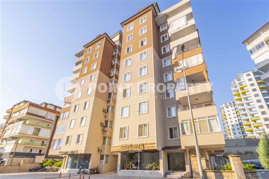 Spacious three-bedroom apartment on the 7th floor in the center of Mahmutlar.-id-4130-photo-10