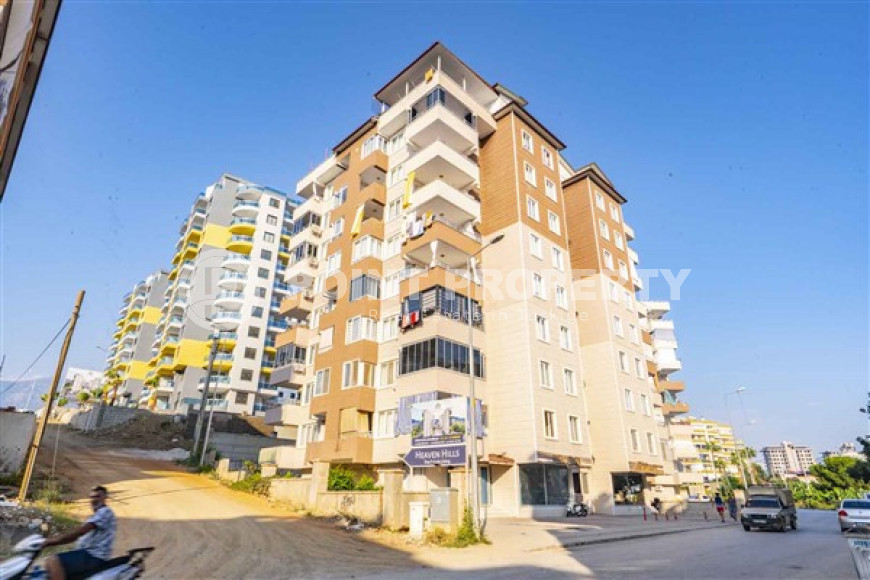 Spacious three-bedroom apartment on the 7th floor in the center of Mahmutlar.-id-4130-photo-11