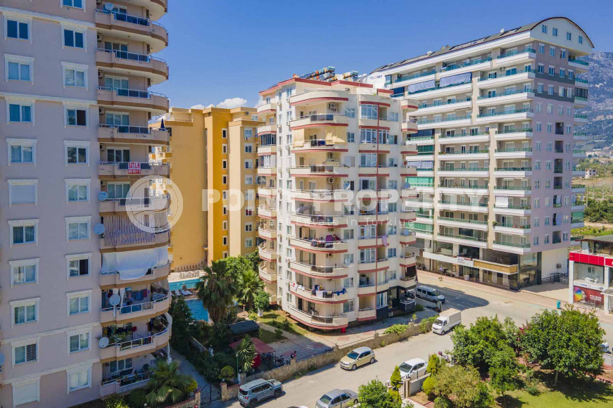 Apartment 4+1 on the 1st floor in a house built in 2008 in the center of the modern Mahmutlar district.-id-4131-photo-19