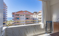 Comfortable 3+1 apartment with high-quality renovation and pleasant interior, 50 meters from the sea.-id-4132-photo-9