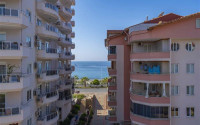 Comfortable 3+1 apartment with high-quality renovation and pleasant interior, 50 meters from the sea.-id-4132-photo-11
