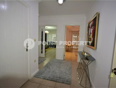 Spacious furnished two-bedroom apartment in the center of Mahmutlar.-id-4133-photo-4