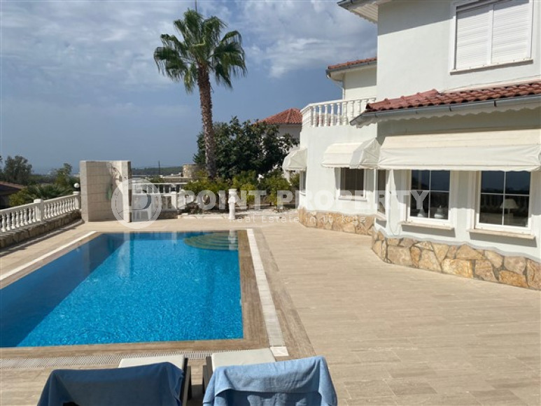 Комфортабельная дуплексная вилла с площадью 220 м2, район Инжекум, Аланья-id-4144-фото-9