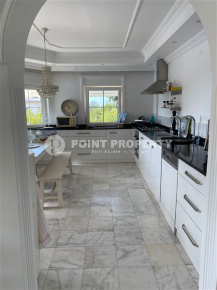 Комфортабельная дуплексная вилла с площадью 220 м2, район Инжекум, Аланья-id-4144-фото-12