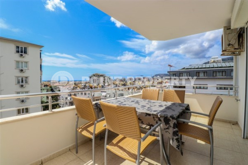 Красивая трёхкомнатная квартира с площадью 110 м2 в 500 метрах от пляжа Клеопатры, центр Аланьи-id-4145-фото-6