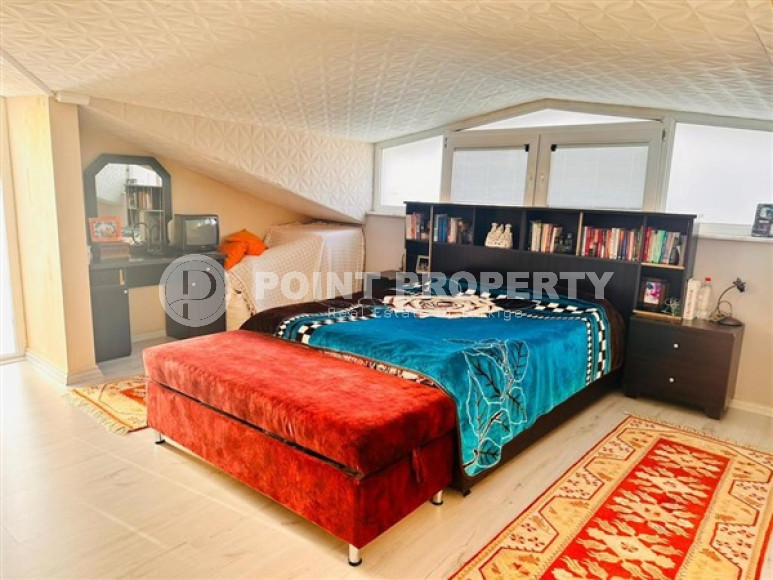Large two-level apartment on the 10th floor with an attic with panoramic views of the Taurus Mountains. It is possible to obtain a residence permit.-id-4157-photo-9