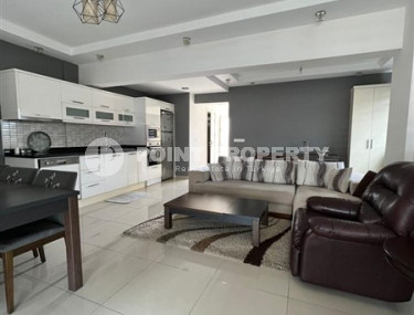 Apartment with two bedrooms in the very center of Alanya and 250 meters from Cleopatra Beach.-id-4160-photo-3