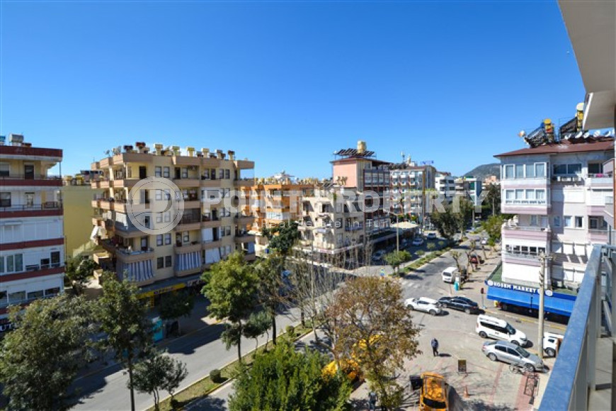 Comfortable 2+1 apartment with an area of 85 m2 in the Cleopatra Beach area, Alanya center-id-4167-photo-8