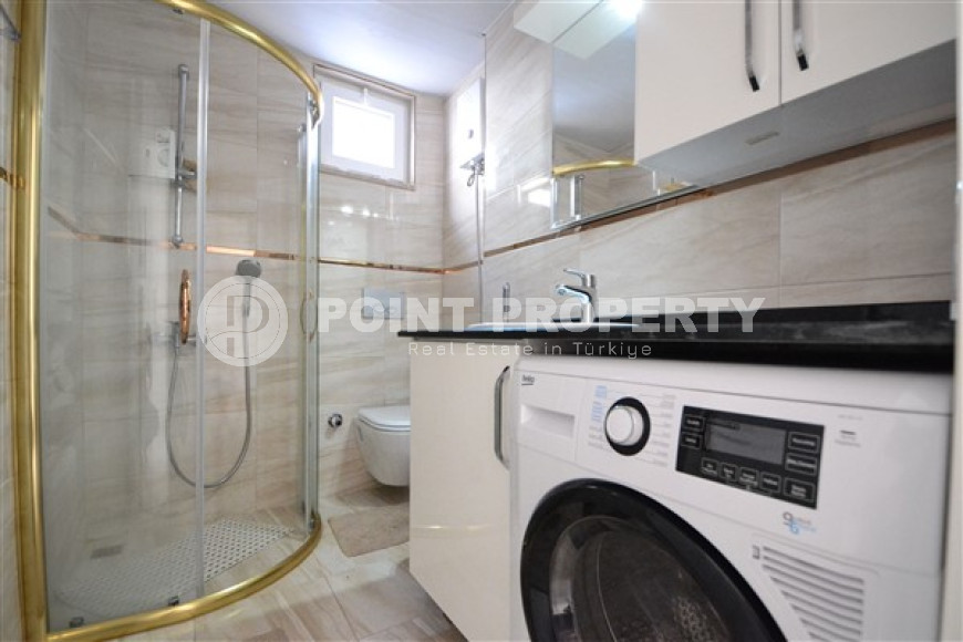 Comfortable 2+1 apartment with an area of 85 m2 in the Cleopatra Beach area, Alanya center-id-4167-photo-9