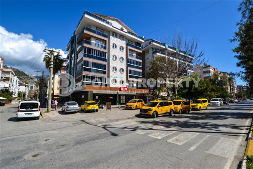 Comfortable 2+1 apartment with an area of 85 m2 in the Cleopatra Beach area, Alanya center-id-4167-photo-10