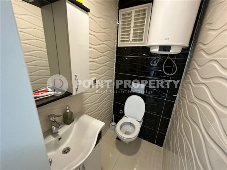 Two-level four-room apartment with furniture on the 11th floor of a high-rise complex in the Mahmutlar area-id-4169-photo-10