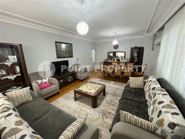 Spacious 3+1 apartment with an area of 150 m2 100 meters from the sea, Mahmutlar-id-4170-photo-7