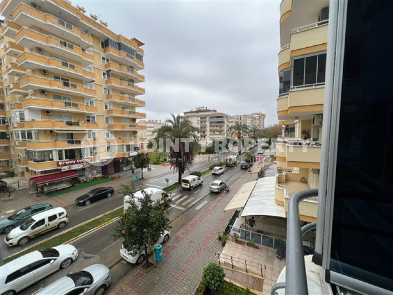 Spacious 3+1 apartment with an area of 150 m2 100 meters from the sea, Mahmutlar-id-4170-photo-14