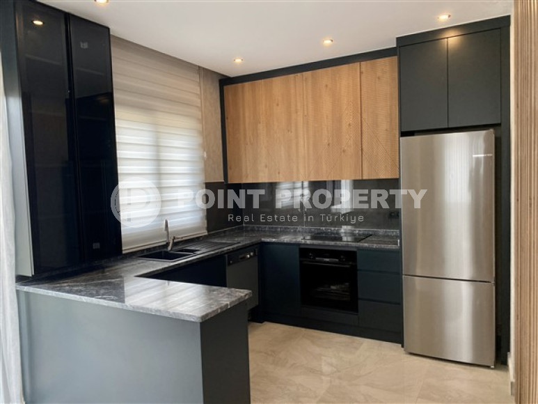 Modern duplex apartment 3+1 with an area of 215 m2 in the Oba area-id-4171-photo-9