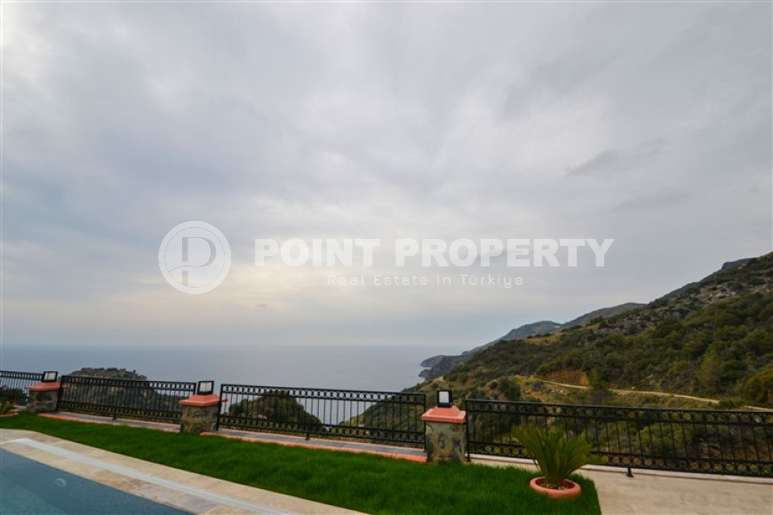 Duplex villa 3+1 with an area of 150 m2 in the picturesque area of Gazipaşa-id-4172-photo-9