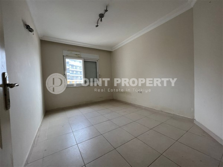 Well-maintained and inexpensive three-room apartment on the 8th floor in the Mahmutlar area-id-4173-photo-9