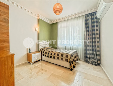 Прекрасная светлая квартира 2+1 с мебелью и бытовой техникой в центре района Махмутлар.-id-4175-фото-5