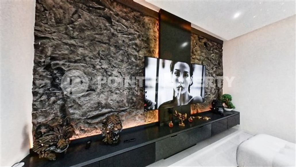 Роскошный триплекс с дизайнерским ремонтом на 9-и и 10-м этажах с мансардой с невероятными панорамными видами на море.-id-4183-фото-5