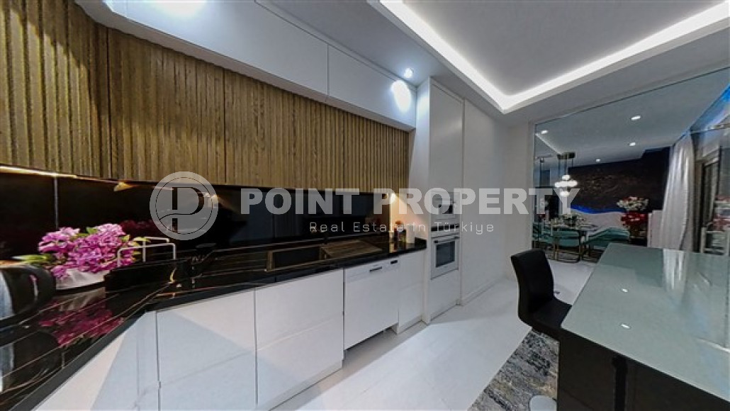 Роскошный триплекс с дизайнерским ремонтом на 9-и и 10-м этажах с мансардой с невероятными панорамными видами на море.-id-4183-фото-8