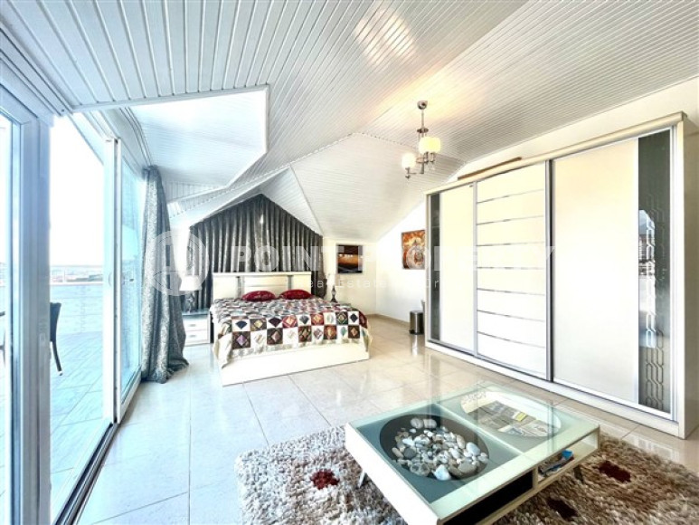 Royal penthouse with 4+1 layout and area of 225 m2 in Cikcilli area-id-4185-photo-4