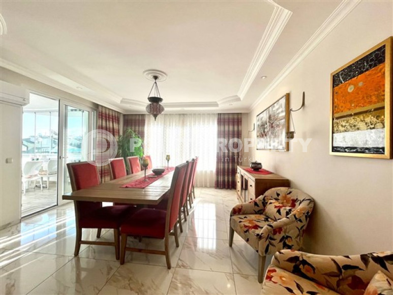 Royal penthouse with 4+1 layout and area of 225 m2 in Cikcilli area-id-4185-photo-5