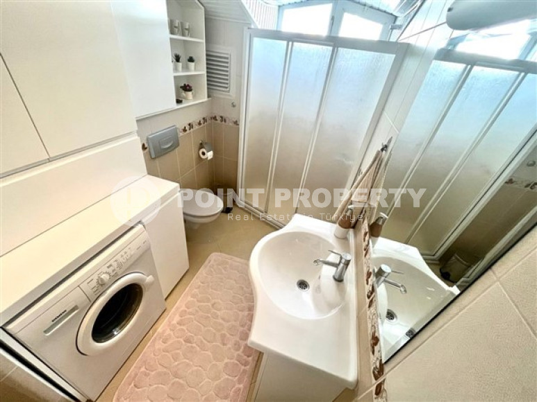 Royal penthouse with 4+1 layout and area of 225 m2 in Cikcilli area-id-4185-photo-9