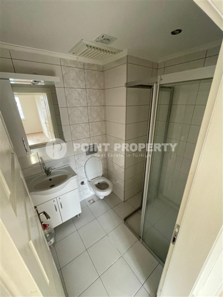 Comfortable three-room apartment 110 m2 with two balconies, Mahmutlar district-id-4186-photo-11