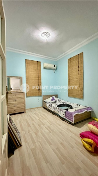 Очаровательная триплексная вилла с площадью 180 м2 и тремя ванными комнатами в районе Демирташ-id-4188-фото-9