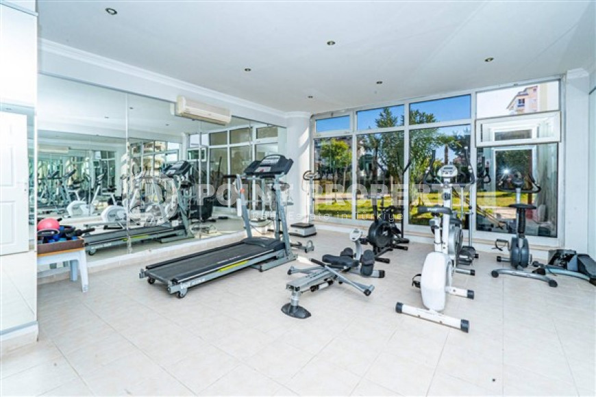 Spacious 2+1 apartment a kilometer from the sea in a comfortable area of Cikcilli.-id-4195-photo-13