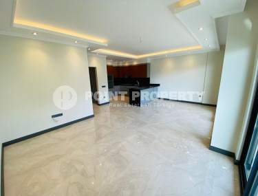 Duplex 3+1 with fine finishing on the 5th floor with an attic 300 meters from the sea in the elite area of Alanya Kargicak.-id-4196-photo-1