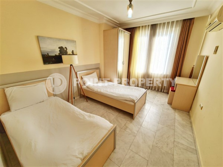 Панорамный дуплекс с четырьмя спальными комнатами на 5-м этаже с мансардой в центре района Оба.-id-4197-фото-7