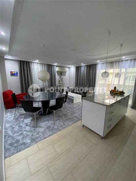 Spacious, bright 4+1 apartment 250 meters from the beach and embankment in the center of Oba district.-id-4202-photo-3