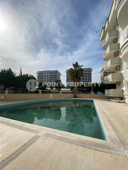 Spacious, bright 4+1 apartment 250 meters from the beach and embankment in the center of Oba district.-id-4202-photo-14
