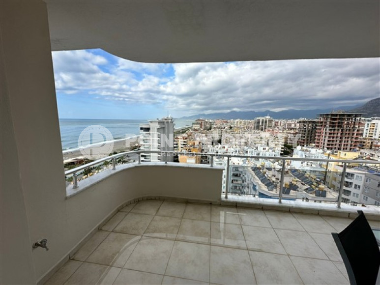 Пятикомнатный пентхаус с площадью 120 м2 и тремя ванными комнатами, район Махмутлар-id-4204-фото-2