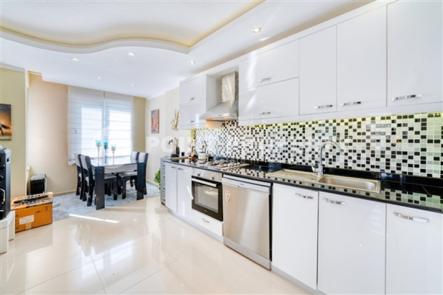 Красивые обустроенные апартаменты 115 м2 с двумя балконами в районе Тосмур-id-4206-фото-9