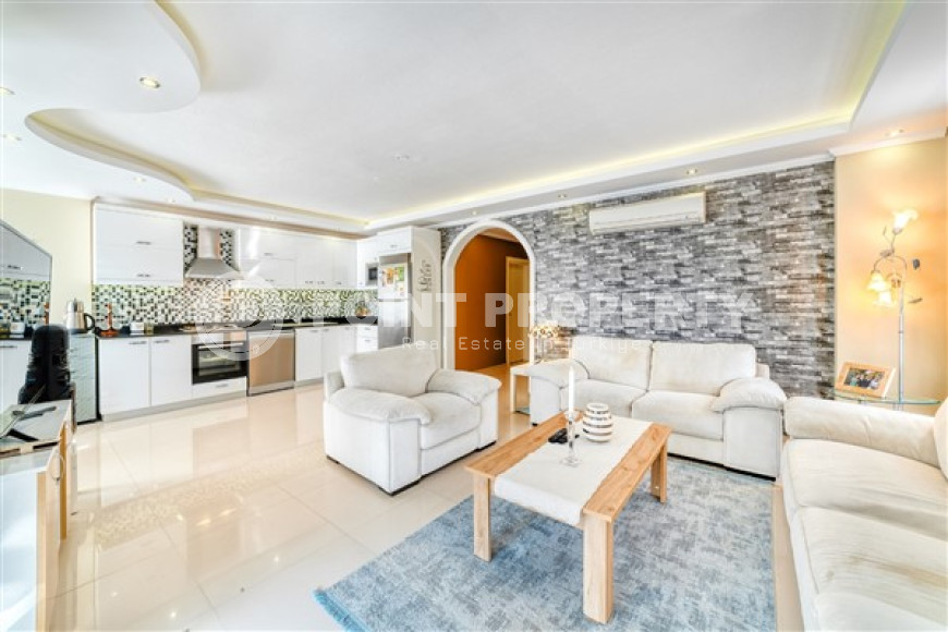 Красивые обустроенные апартаменты 115 м2 с двумя балконами в районе Тосмур-id-4206-фото-12