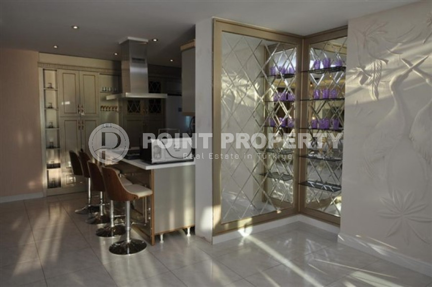 Stylish 3+1 duplex with designer renovation on the 12th floor with an attic 250 meters from the beach and the promenade.-id-4213-photo-4