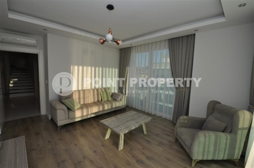 Stylish 3+1 duplex with designer renovation on the 12th floor with an attic 250 meters from the beach and the promenade.-id-4213-photo-7