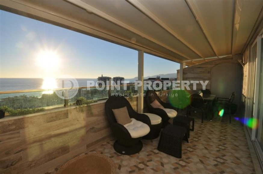 Stylish 3+1 duplex with designer renovation on the 12th floor with an attic 250 meters from the beach and the promenade.-id-4213-photo-9