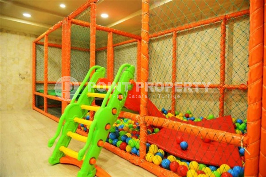 Stylish 3+1 duplex with designer renovation on the 12th floor with an attic 250 meters from the beach and the promenade.-id-4213-photo-13