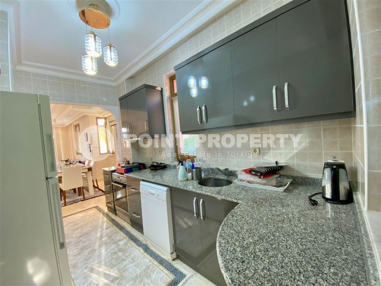 Просторный дублекс планировкой 2+1 площадью 150 м2 в Махмутларе, 600 м от моря-id-1347-фото-6