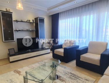 Светлый современный дуплекс на 5-м этаже с мансардой с панорамным видом на город.-id-4221-фото-2