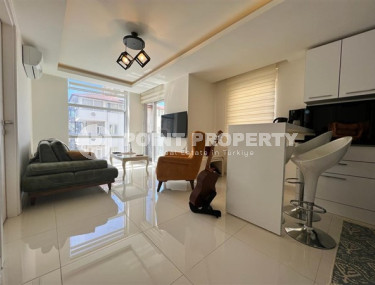 Небольшая светлая квартира 1+1 с хорошим ремонтом и современным дизайном в центре Аланьи.-id-4223-фото-3