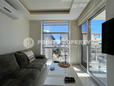 Небольшая светлая квартира 1+1 с хорошим ремонтом и современным дизайном в центре Аланьи.-id-4223-фото-5