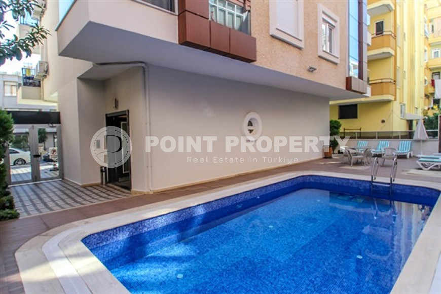 Небольшая светлая квартира 1+1 с хорошим ремонтом и современным дизайном в центре Аланьи.-id-4223-фото-11