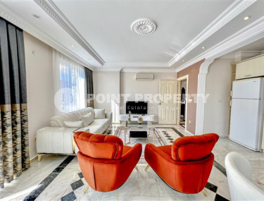 Beautiful bright duplex 4+1, with a total area of 190 m2, 300 meters from the sea in the center of the Oba district.-id-4225-photo-3