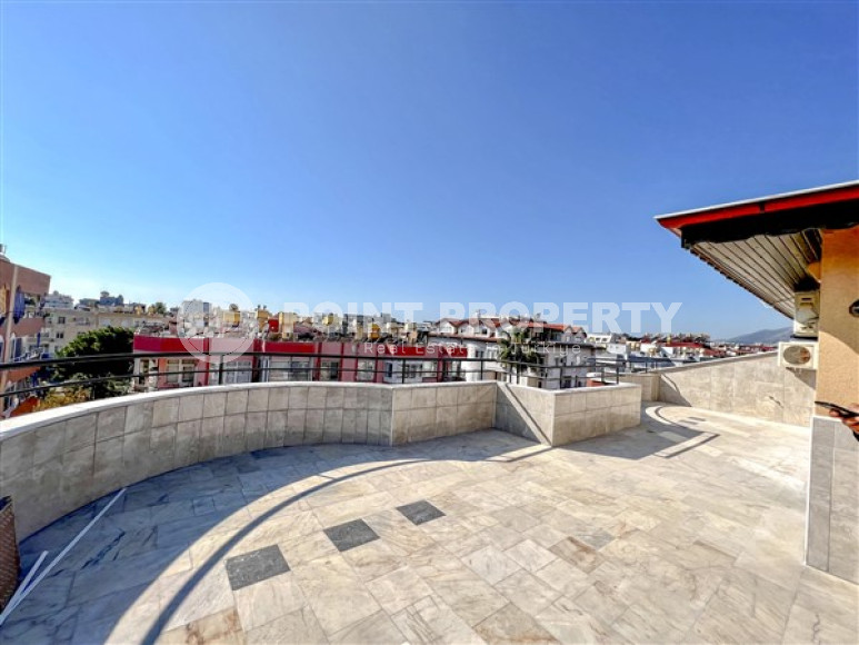 Прекрасный светлый дуплекс 4+1, общей площадью 190 м2, в 300 метрах от моря в центре района Оба.-id-4225-фото-19