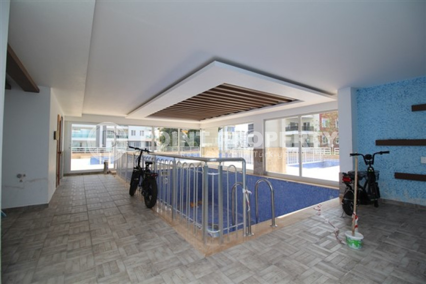 Большая однокомнатная квартира, общей площадью 85 м2, в комплексе с бассейнами и фитнес клубом.-id-4229-фото-10